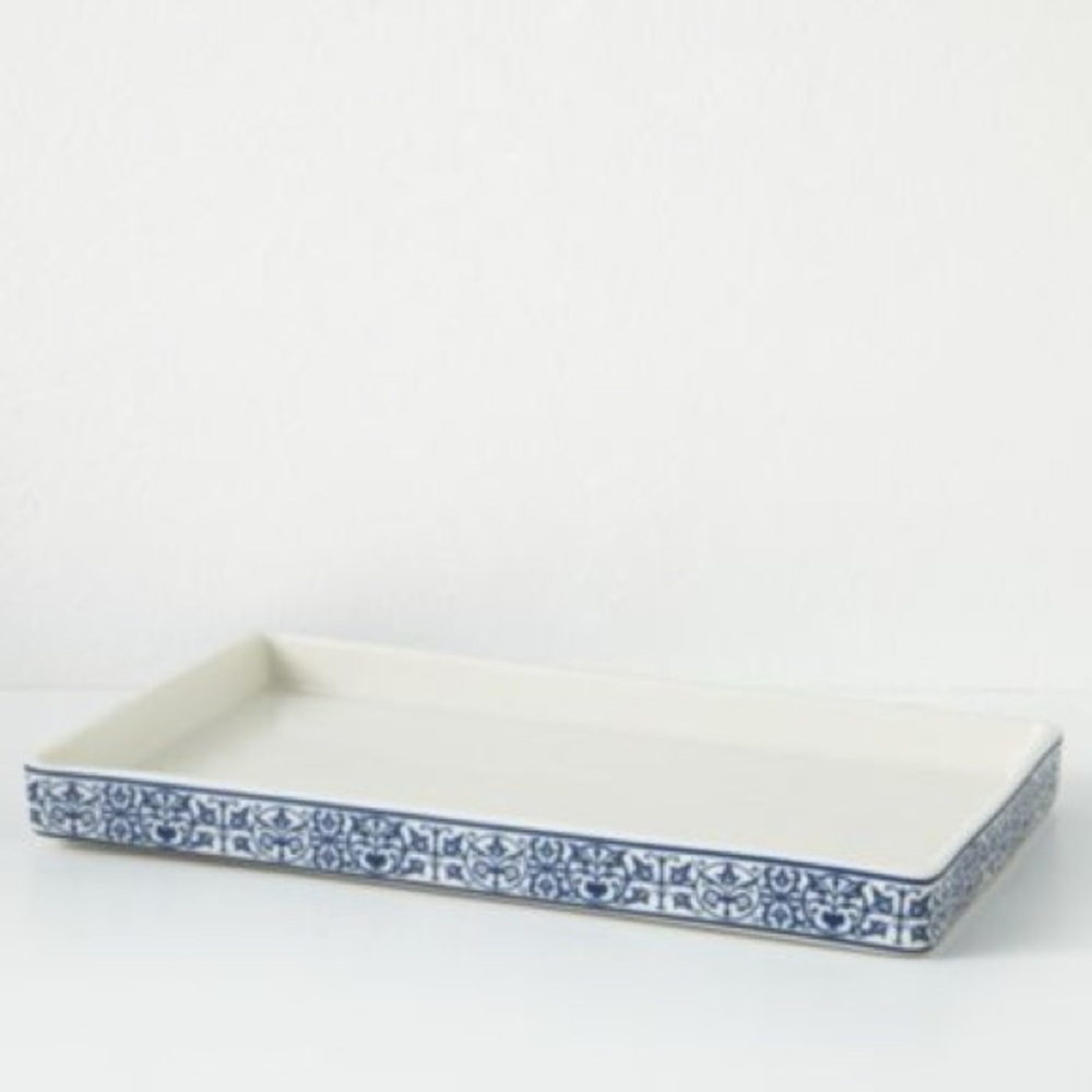 Kassatex orsay Bloomingdale’s Blue and White Rectangular Tray